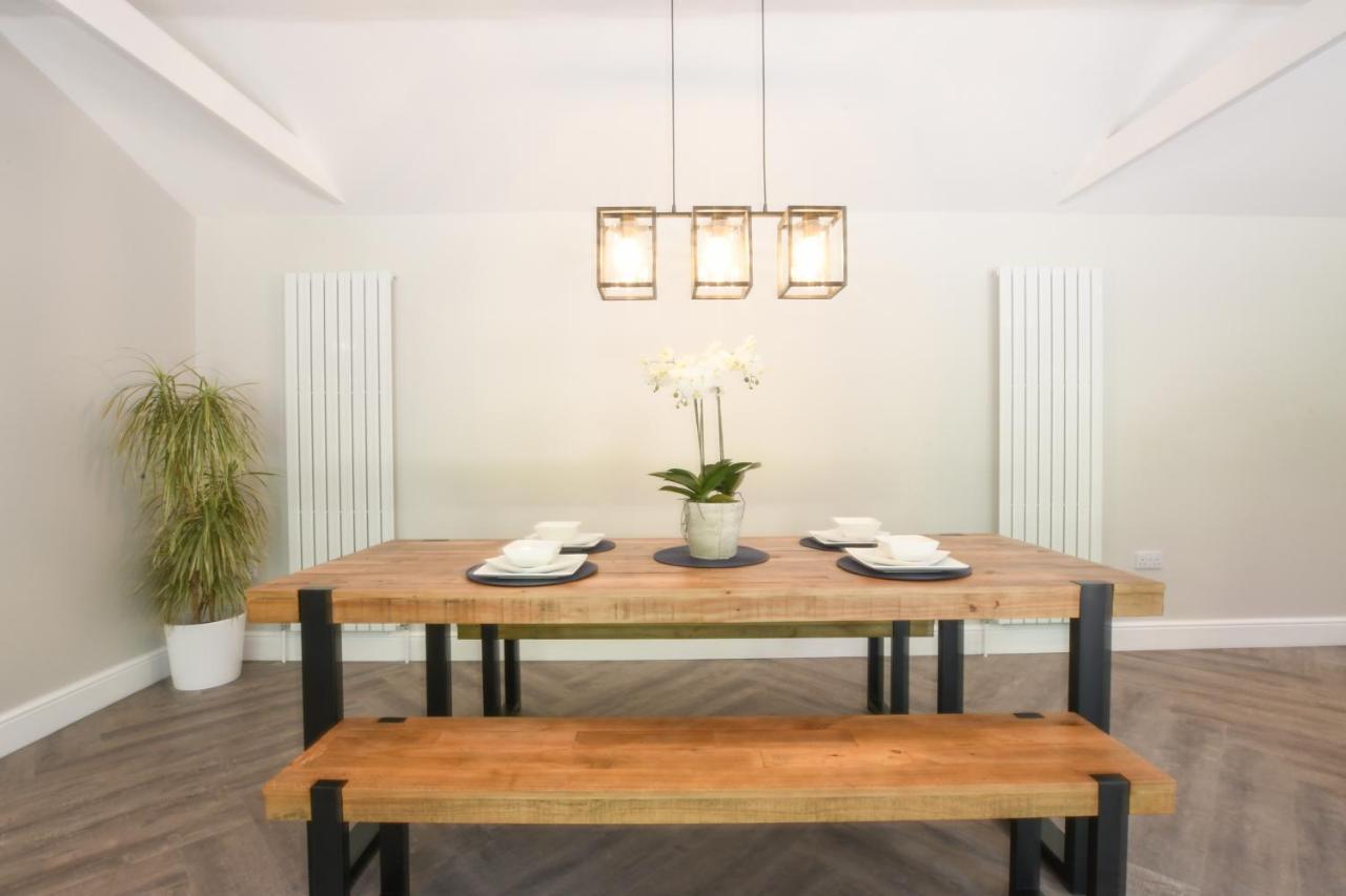 The Piglets Villa Woodbridge Luaran gambar